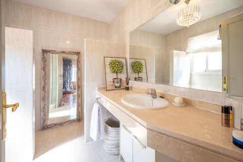 Villa i Malaga city, Malaga, Malaga city - € 585.000 | Ref: BLXR-1288 - foto 23