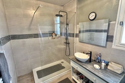 Villa i Saint-Claud, Charente, Saint-Claud - € 152.600 | Ref: BVI85022 - foto 4