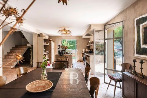 Byhus i Saint-Florent, Haute-Corse, Saint-Florent - € 1.995.000 | Ref: RV1939 - foto 1