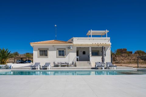 Villa i Pinoso, Alicante, Pinoso - € 349.995 | Ref: 2714 - foto 25