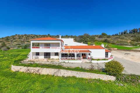 Villa a Budens, Faro, Budens - € 875.000 | Ref: V1019 - foto 3