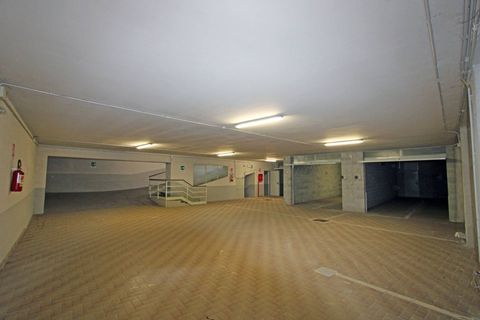 Parkeringsplads i Chivasso, Turin, Chivasso - € 99.000 | Ref: 13962 - foto 6