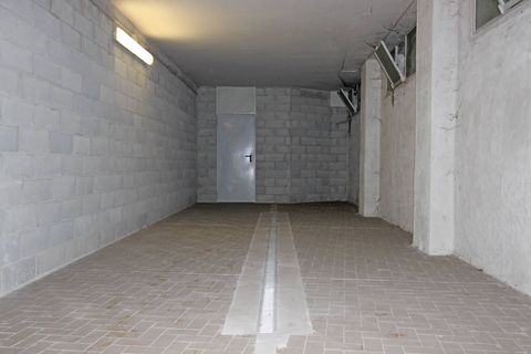 Parkeringsplads i Chivasso, Turin, Chivasso - € 99.000 | Ref: 13962 - foto 12