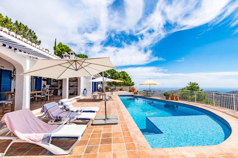 Landejendom i Competa, Malaga, Competa - € 875.000 | Ref: A4U2611 - foto 2