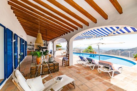 Landejendom i Competa, Malaga, Competa - € 875.000 | Ref: A4U2611 - foto 12