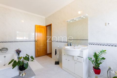 Villa i Braga, Braga, Braga - € 430.000 | Ref: ZMPT586847 - foto 28
