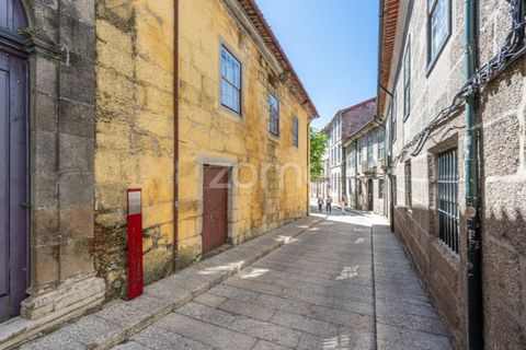 Villa i Guimaraes, Braga, Guimaraes - € 1.250.000 | Ref: ZMPT587204 - foto 12
