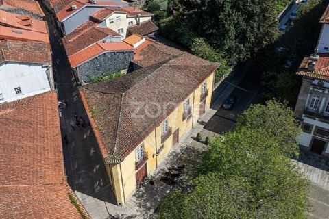Villa i Guimaraes, Braga, Guimaraes - € 1.250.000 | Ref: ZMPT587204 - foto 33