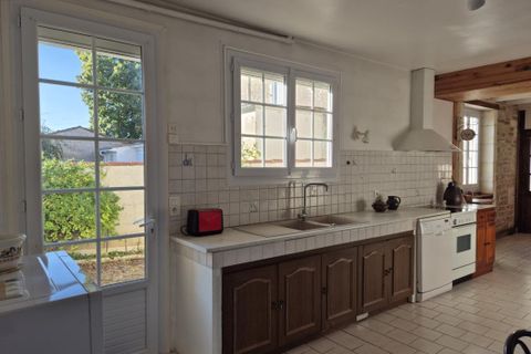 Villa em Mansle, Charente, Mansle - € 189.000 | Ref: 245_FLR-0025139 - foto 8
