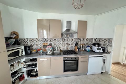 Lejlighed i Laval, Mayenne, Laval - € 188.100 | Ref: 114_NPR-0025998 - foto 3