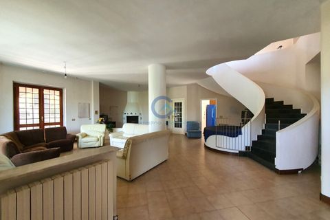 Villa i Settingiano, Catanzaro, Settingiano - € 325.000 | Ref: CZ-926 - foto 8