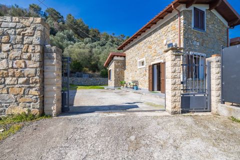 Villa a Dolceacqua, Imperia, Dolceacqua - € 430.000 | Ref: F159-1470 - foto 36
