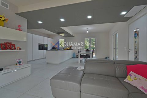 Villa a Vallecrosia, Imperia, Vallecrosia - € 790.000 | Ref: 14181 - foto 18
