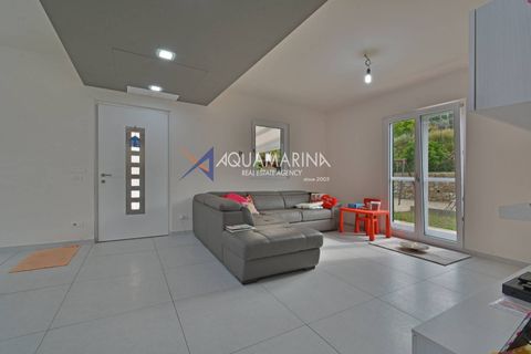 Villa a Vallecrosia, Imperia, Vallecrosia - € 790.000 | Ref: 14181 - foto 21