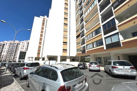 Lejlighed i Carnaxide, Lisbon, Carnaxide - € 469.000 | Ref: A/4751-MG - foto 1