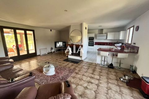 Villa a Saint-Angeau, Charente, Saint-Angeau - € 294.000 | Ref: 0478M - foto 3