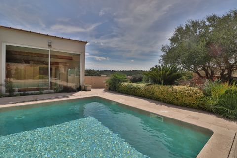 Villa en Nimes, Gard, Nimes - € 850.000 | Ref: HH-15935846 - photo 4