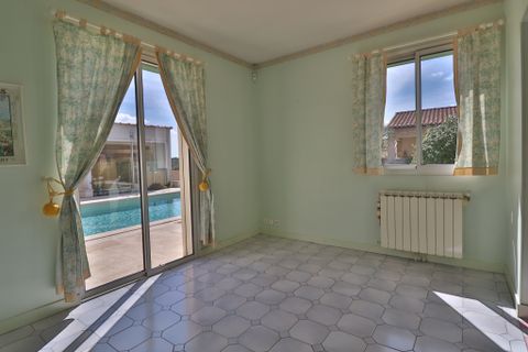 Villa en Nimes, Gard, Nimes - € 850.000 | Ref: HH-15935846 - photo 15
