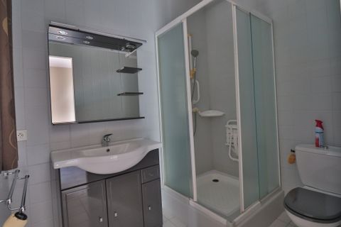 Villa en Nimes, Gard, Nimes - € 850.000 | Ref: HH-15935846 - photo 16