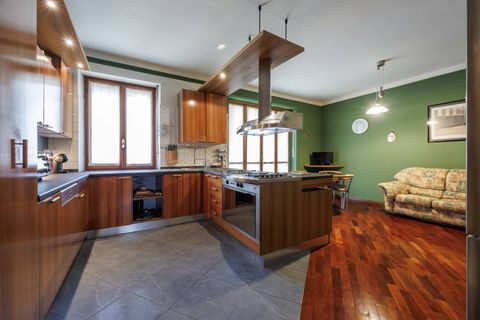 Villa a Rivoli, Turin, Rivoli - € 700.000 | Ref: 13994 - foto 13