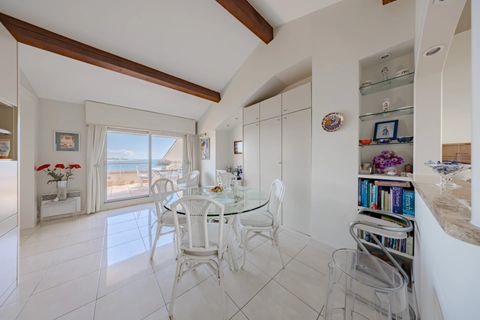 Lejlighed i Saint-Raphaël, Var, Saint-Raphaël - € 895.000 | Ref: 85951283 - foto 4