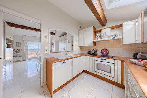 Lejlighed i Saint-Raphaël, Var, Saint-Raphaël - € 895.000 | Ref: 85951283 - foto 5