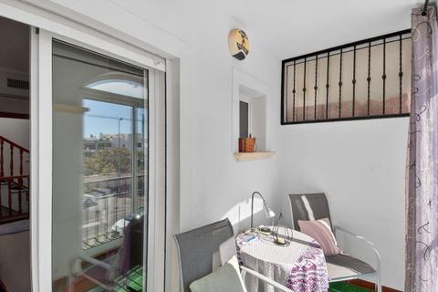 Casa de pueblo en Punta Prima, Alicante, Punta Prima - € 179.000 | Ref: 200-4709 - photo 18