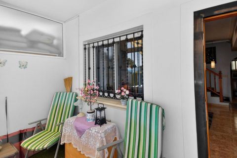 Casa de pueblo en Punta Prima, Alicante, Punta Prima - € 179.000 | Ref: 200-4709 - photo 23