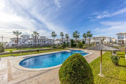 Casa de pueblo en Punta Prima, Alicante, Punta Prima - € 179.000 | Ref: 200-4709 - photo 26