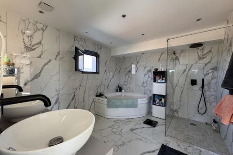 Villa a Pierrefeu-du-Var, Var, Pierrefeu-du-Var - € 1.300.000 | Ref: 85089 - foto 8