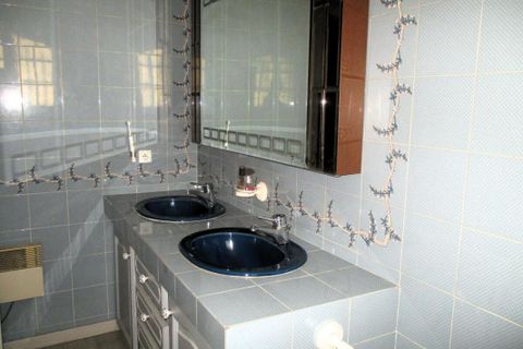 Villa a Tarbes, Hautes-Pyrenees, Tarbes - € 231.500 | Ref: 85033 - foto 12