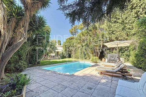 Villa i Antibes, Alpes-Maritimes, Antibes - € 2.300.000 | Ref: 86094302 - foto 2