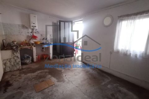 Villa a Alenquer, Lisbon, Alenquer - € 108.000 | Ref: ZI-508 - foto 9