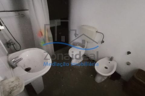Villa a Alenquer, Lisbon, Alenquer - € 108.000 | Ref: ZI-508 - foto 10