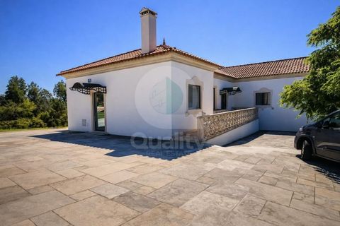 Villa a Batalha, Leiria, Batalha - € 3.150.000 | Ref: QRES2407 - foto 2