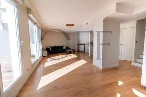 Duplex i Marseille, Bouches-du-Rhone, Marseille - € 549.000 | Ref: getkey_u_520451606 - foto 8