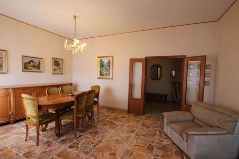 Villa a Volterra, Pisa, Volterra - € 170.000 | Ref: A-323-988910 - foto 13