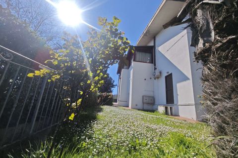 Villa i Lajatico, Pisa, Lajatico - € 345.000 | Ref: C-496-989004 - foto 2