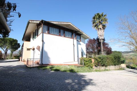Villa i Lajatico, Pisa, Lajatico - € 345.000 | Ref: C-496-989004 - foto 3