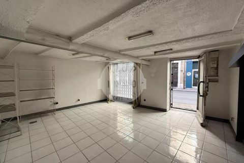 Erhvervsejendom i Roquevaire, Bouches-du-Rhone, Roquevaire - € 61.500 | Ref: 86839331 - foto 1