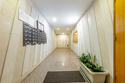 Lejlighed i Amadora, Lisbon, Amadora - € 380.000 | Ref: C0364-05748 - foto 27