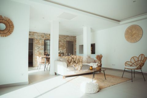 Villa a Claira, Pyrenees-Orientales, Claira - € 3.700/mes | Ref: 872579 - foto 3