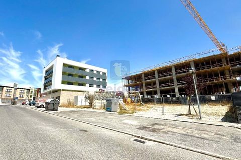 Erhvervsejendom i Camarate, Lisbon, Camarate - € 194.500 | Ref: ALVER-216720 - foto 1