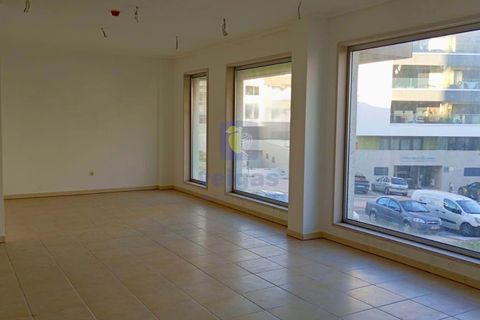 Erhvervsejendom i Camarate, Lisbon, Camarate - € 191.000 | Ref: ALVER-216722 - foto 4