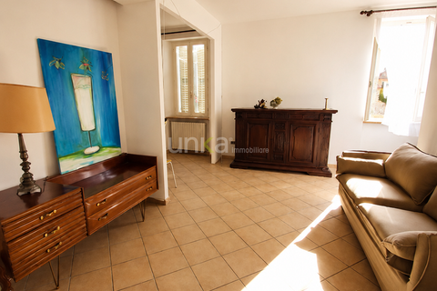 Villa i Jesi, Ancona, Jesi - € 220.000 | Ref: J3076 - foto 1