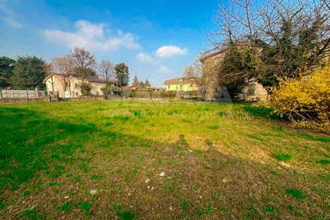 Terra a Brembate, Bergamo, Brembate - € 175.000 | Ref: TERRENO.EDIFICABILE-IZ175V - foto 8