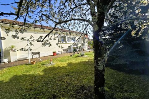 Villa a Montendre, Charente-Maritime, Montendre - € 196.000 | Ref: 3011443607 - foto 13