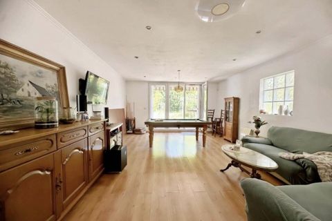 Villa i Villetaneuse, Seine-Saint-Denis, Villetaneuse - € 329.000 | Ref: 3011441328 - foto 2