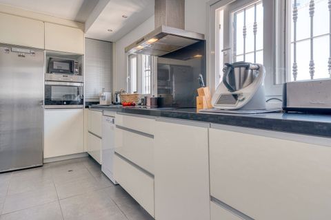 Villa a Estepona, Malaga, Estepona - € 795.000 | Ref: R5350456 - foto 28