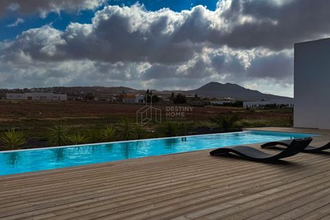 Villa a Villaverde, Fuerteventura, Villaverde - € 1.700.000 | Ref: #SMVILLALUJLAJAR2026 - foto 19